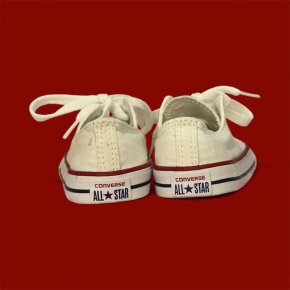 Toddler Converse All Star Sneakers - Size 7 - Classic White - Picture 4 of 5
